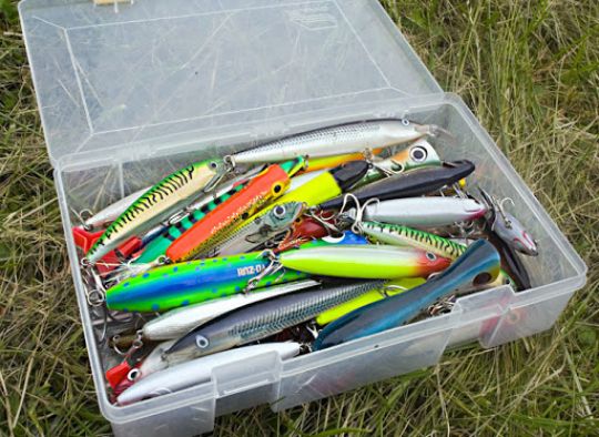 Nos boîtes regorgent de leurres dont certains ne voient jamais l'eau...