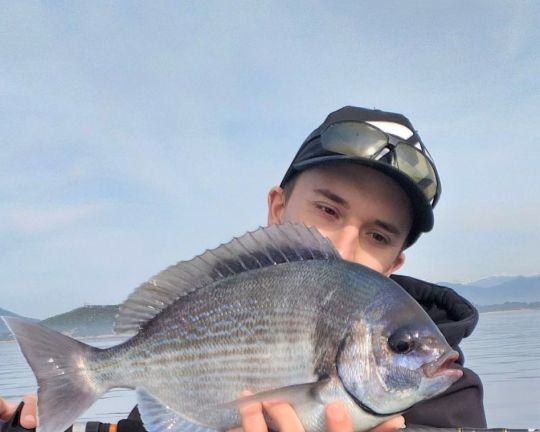 Une technique de pêche pour rechercher les sparidés