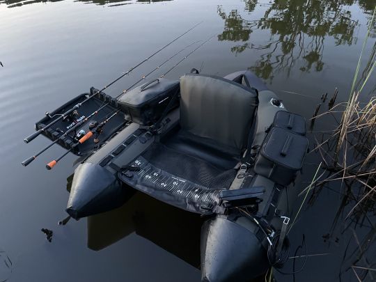 How to choose your float-tube to start fishing ?