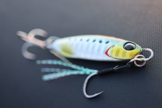 Video of sea fishing with metal jigs, discover Drag Metal Cast