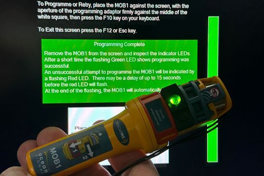 La led clignote en vert, c'est réussi !