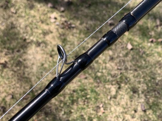 Le carbone et les emmanchements ont été améliorés.