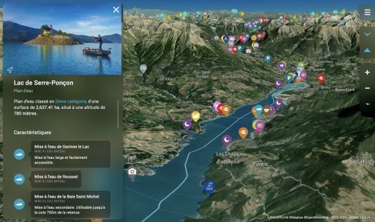 Le lac de Serre-Ponçon dans les Hautes-Alpes, en vue 3D sur l'application.