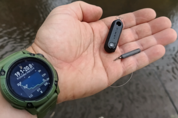 Hydrop sensor for fishing