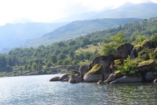 Trout fishing: discover the dam lakes!