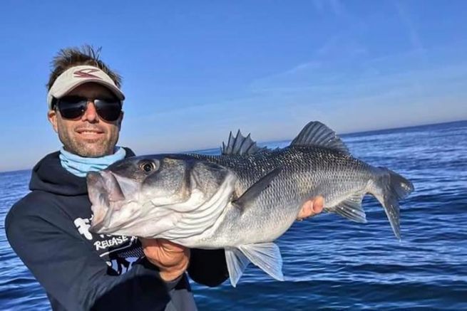 The ideal equipment for bass fishing in the Gl�nan archipelago