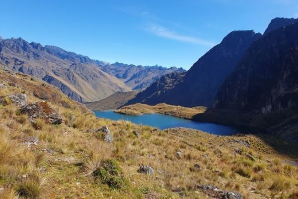 Fly fishing in the lakes around La Paz: equipment