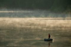 Fishing on Lake Saint-Pardoux