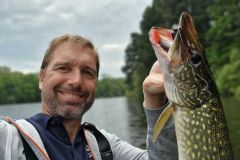 Which leader for pike?