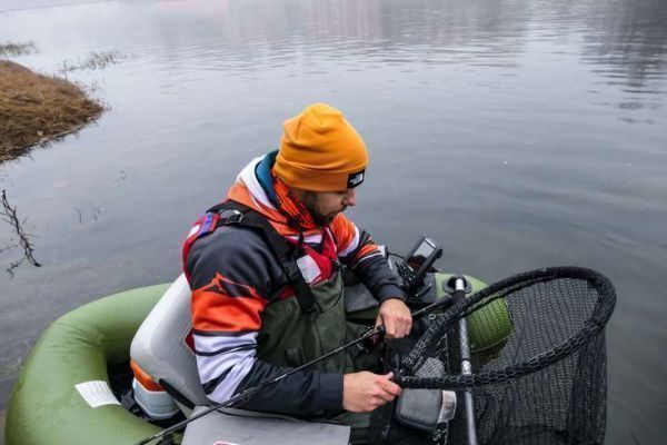 Choosing the right float tube model is very important!